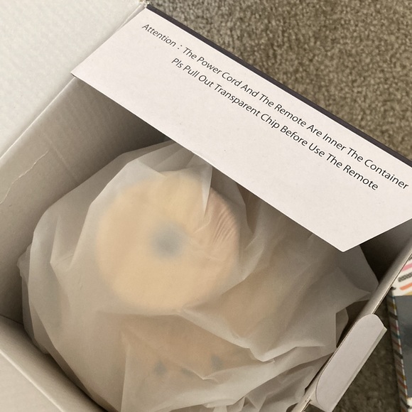 BUNDLE: Aroma Diffuser Humidifier, Stress Relief Cards, Cozy Socks, Singing Bowl - Picture 8 of 10